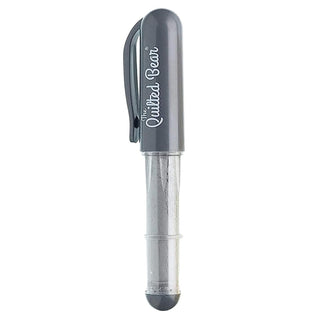 The Quilted Bear Chalk Fabric Marker (silver)