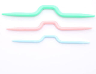 The Quilted Bear Cable Stitch Needle