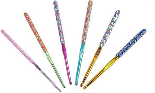 The Quilted Bear Floral Crochet Hooks (2.5mm Hook)