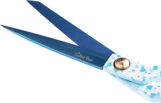The Quilted Bear Blue Hearts Fabric Scissors (8.5")