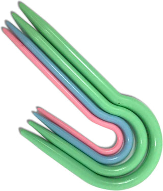 The Quilted Bear U Knitting Cable Needles