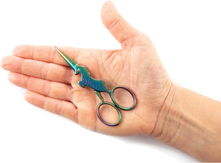 The Quilted Bear Embroidery Scissors 4" (Rainbow)