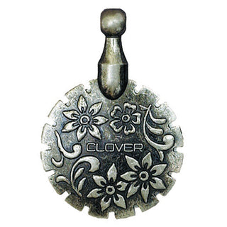 Clover Antique Silver Thread Cutter Pendant