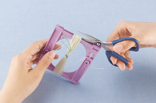 Clover Small Tassel Maker