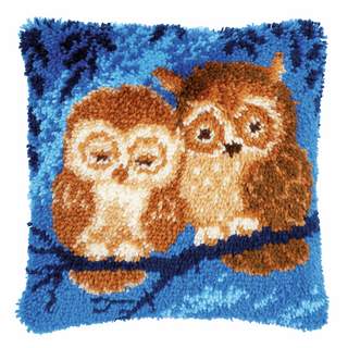 Vervaco Latch Hook Kit: Cushion: Cuddling Owls