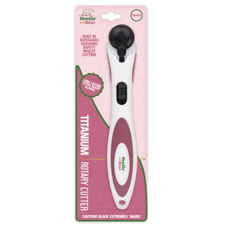Needle and Bear Ergonomic Softgrip Rotary Cutter (18mm)