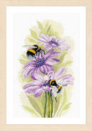 Lanarte Counted Cross Stich Kit Dancing Bees (Even Weave)