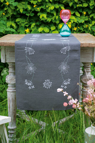 Vervaco Embroidery Kit Runner White Flowers
