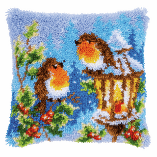 Vervaco Latch Hook Kit: Cushion: Robins with Christmas